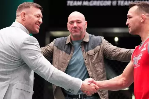 Ředitel White podává dezinformace? Zápas McGregor vs Chandler je stále ve hře!