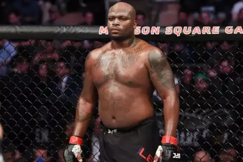 Specialista na KO Derrick Lewis má před dalším zápasem skvělé zprávy