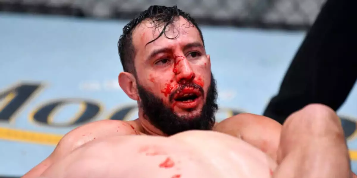 Frustrovaný Dominick Reyes má bohužel hodně špatnou zprávu