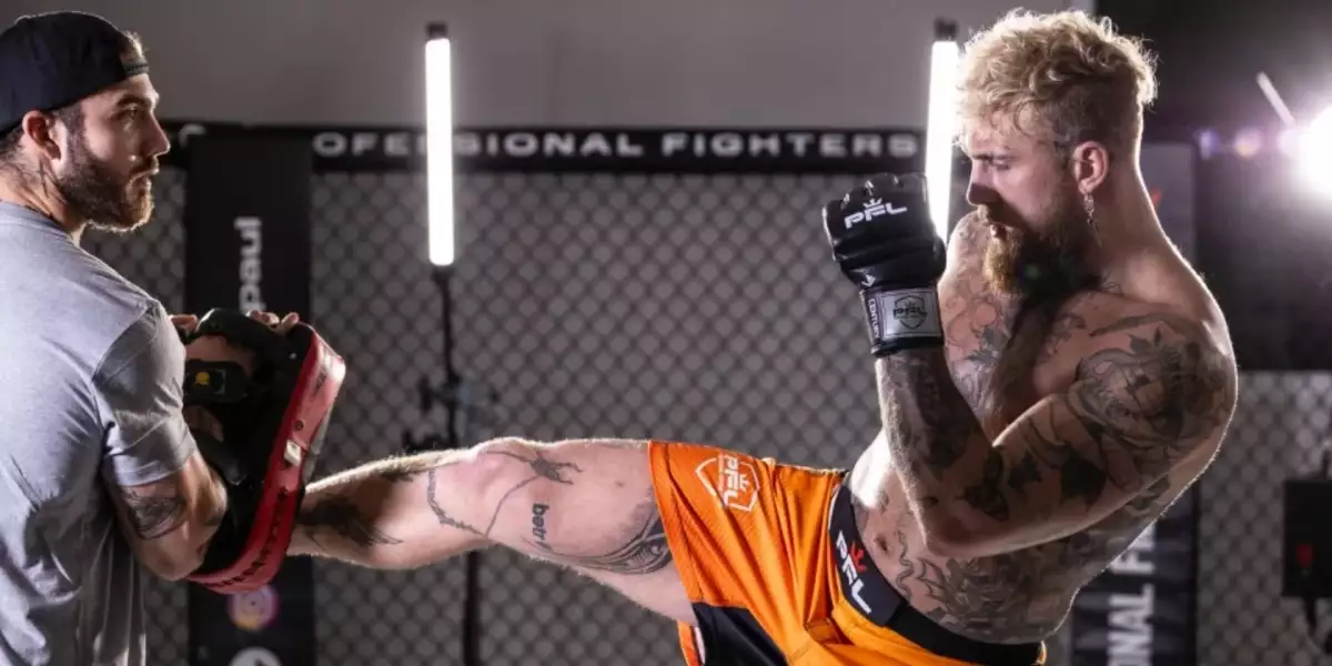 Je to venku! Kdy fanoušci uvidí Jakea Paula v MMA zápase?