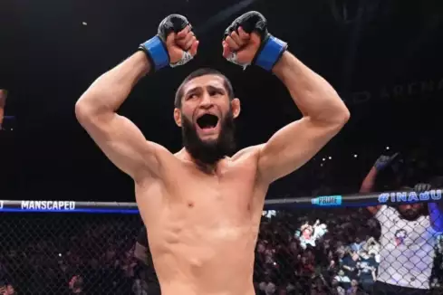 VIDEO: Chimaev zničil bývalého šampiona UFC! Stačilo mu pouhých 94 sekund
