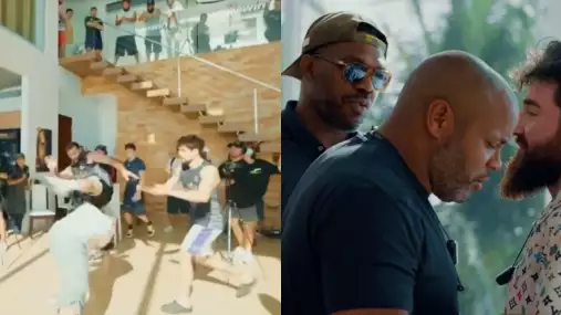 V ruské reality show s Jonesem a Cormierem vypukl chaos a jeden z účastníků sáhl po noži