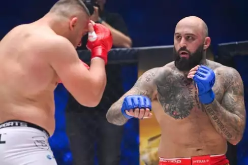 Černovous Michal Martínek má za sebou další KSW bitvu!