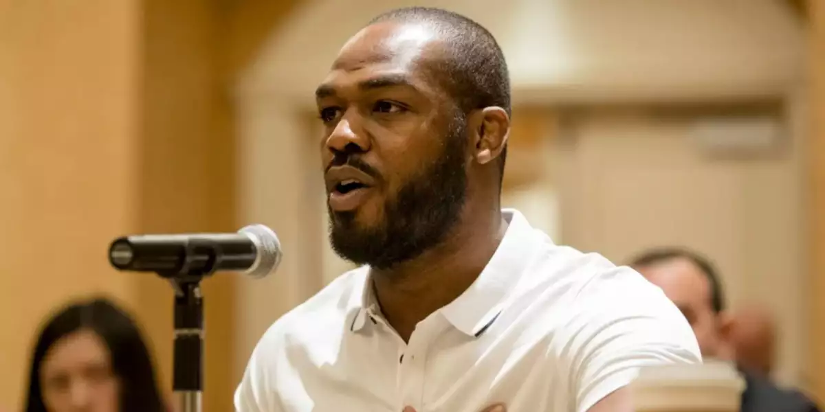 Soud měl tento případ zamítnout? Jon Jones čelí novému obvinění