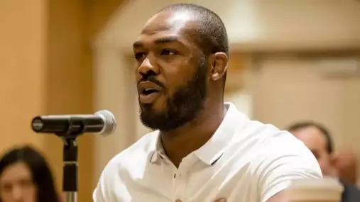 Soud měl tento případ zamítnout? Jon Jones čelí novému obvinění