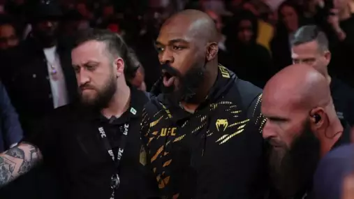 Návrat krále! GOAT Jon Jones se po dvou týdnech oficiálně vrací