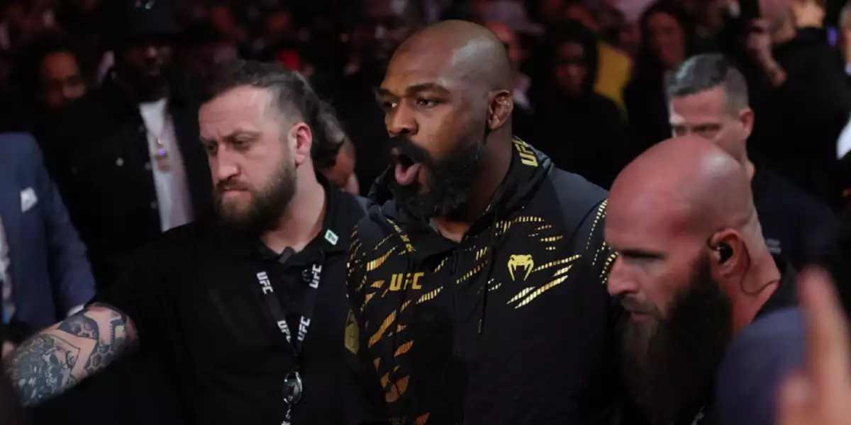 Návrat krále! GOAT Jon Jones se po dvou týdnech oficiálně vrací