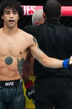 Dva šampioni nestačí! Talbott si po demolici vybral další hvězdu UFC