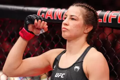 Kontroverze po UFC: Pomohla si bojovnice nepovolenou pomůckou?