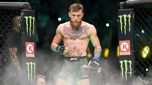 Kolik odevzal vzorků? Další indicie, že to McGregor myslí s návratem vážně!