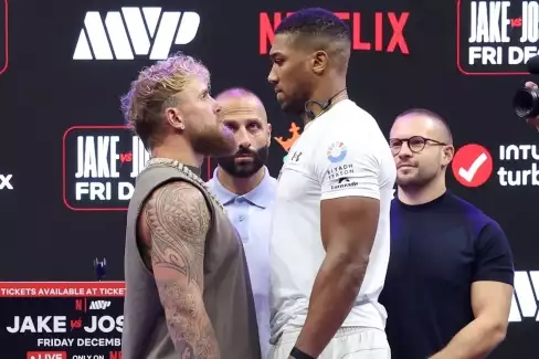 Zbláznil se? Jake Paul seběvědomně předvídá, jak zničí Anthonyho Joshuu