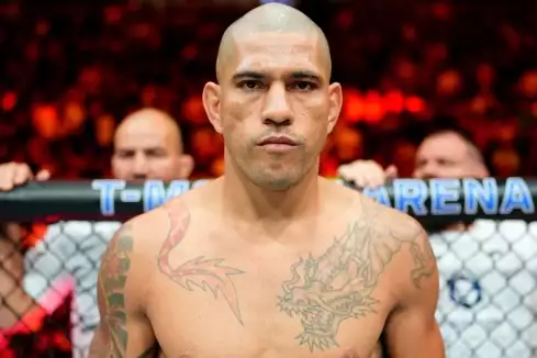 Legenda si je jistá, že šampion Pereira bude na turnaji UFC v Bílém domě!