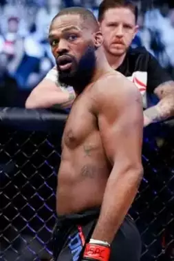 Žádný mega zápas nebude? Jon Jones má opět špatné zprávy