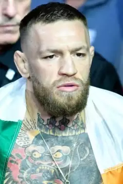 McGregor má před návratem pro rivala Hollowaye špatnou zprávu