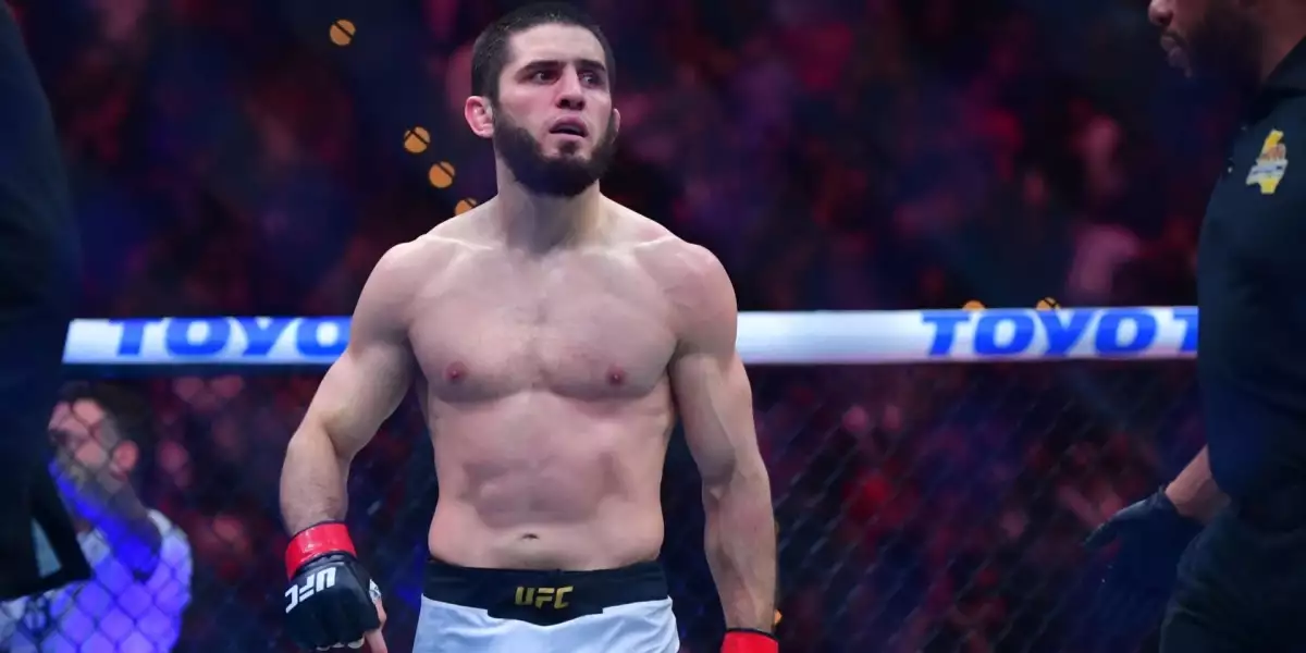 Ovládne Makhachev tři divize UFC? Bývalý šampion v tom má jasno! 