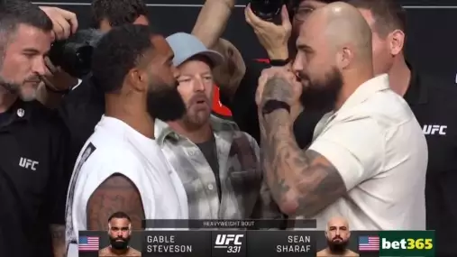 Se*uální napadení znovu na scéně! Sharaf Stevesona před UFC 331 nešetřil