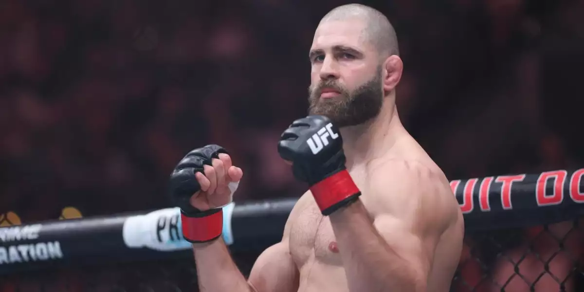 Nebezpečná konkurence pro Procházku! Do polo-těžké váhy míří obávaný škrtič