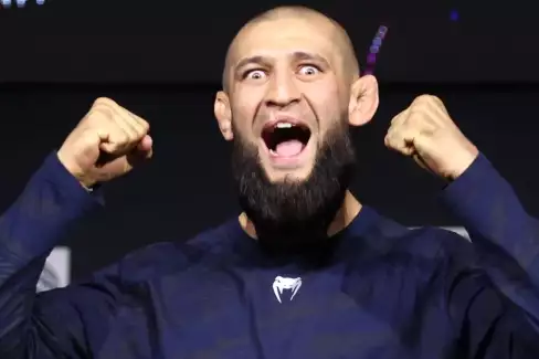 Chimaev se vrací do boje o titul! Čeká ho kontroverzní hvězda UFC