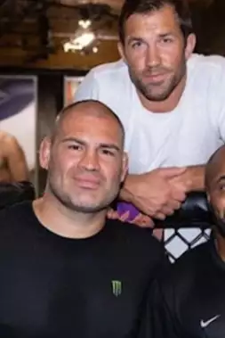Velký návrat UFC legendy? Bývalý šampion jedná o nové smlouvě! 