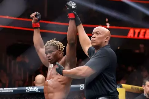 Nevšední zranění UFC rozhodčího si vyžádalo vážnou operaci!