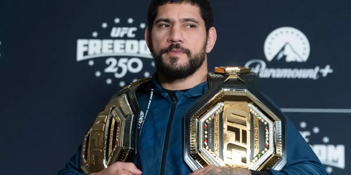 Alex Pereira rozvířil spekulace! Provokatér Hokit v UFC končí?