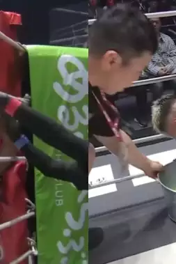 VIDEO: Fuuuj! Bojovník nechal v zápase úplně všechno... doslova