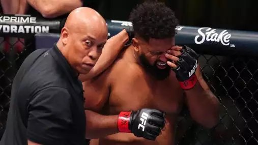 V UFC se může stát cokoli! Bojovníci reagují na bizarní restart