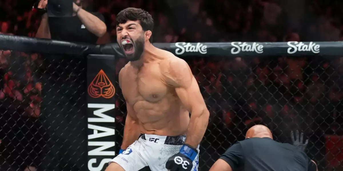 VIDEO: Arman Tsarukyan to opět zvládl a došel si pro další vítězství!