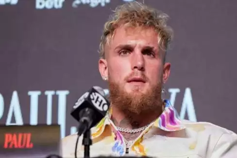 Blázinec? Jake Paul žaluje známého promotéra v reakci na jeho žalobu