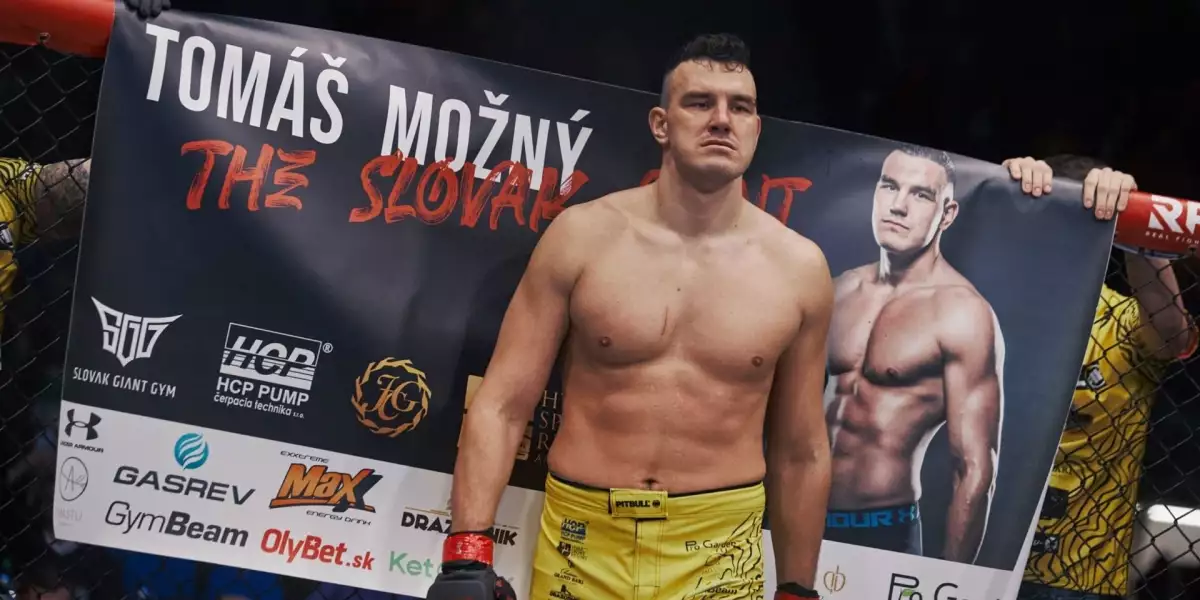 Slovenský obr Možný se vrací a hned proti bývalému šampionovi GLORY