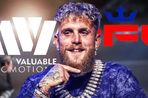 Jake Paul ulovil velké jméno! Neporažený šampion míří pod jeho křídla