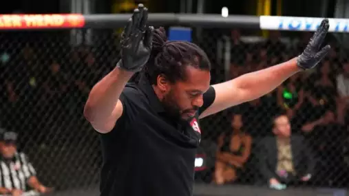 Bývalý šampion volá po radikálním řešení! Herb Dean by měl být vyhozen