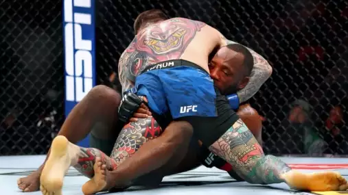 Brady je problém! UFC elita reaguje na dominantní vítězství nad bývalým šampionem