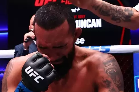 Místo oslav zoufalá prosba o pomoc! UFC zápasník promluvil o rodinné tragédii