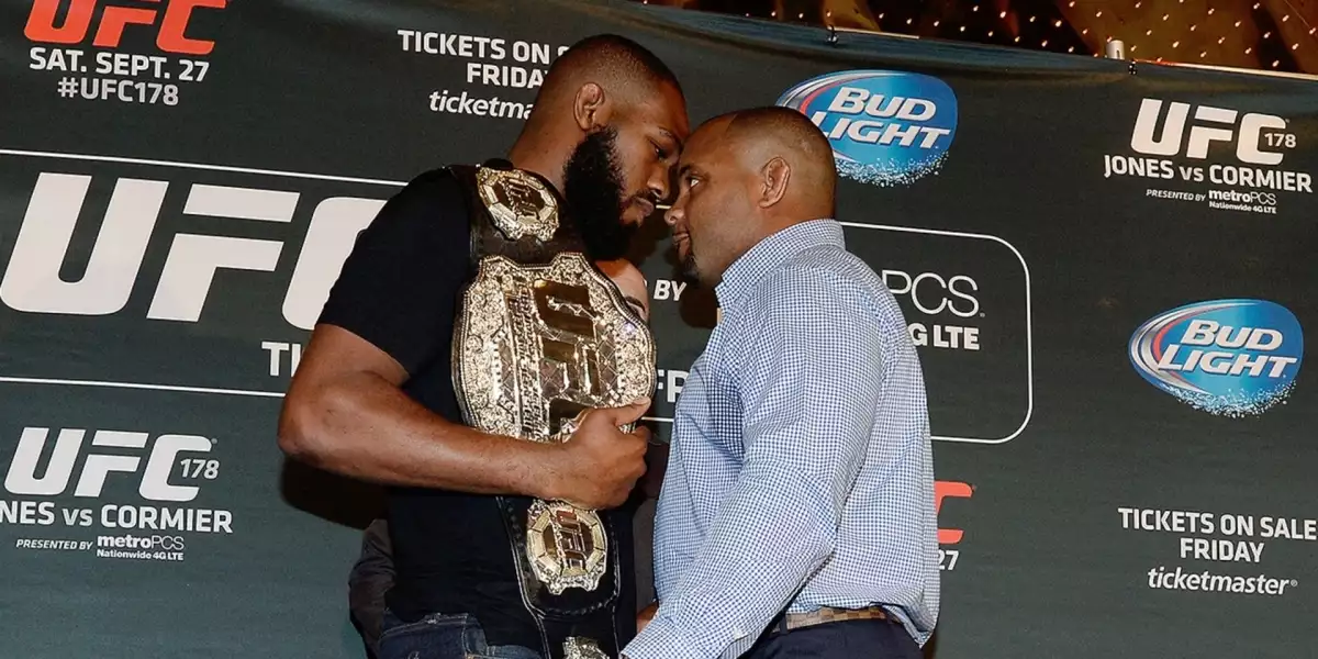 Rivalita znovu hoří? Jon Jones opět tvrdě sejmul Daniela Cormiera