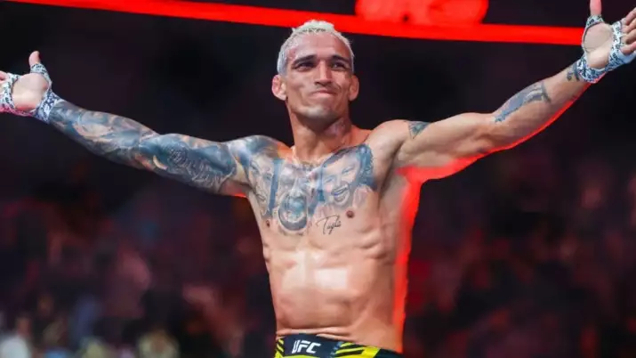 Oliveira nabízí nečekanou předpověď titulového duelu s Topuriou