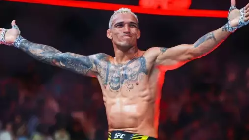 Oliveira nabízí nečekanou předpověď titulového duelu s Topuriou