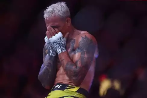 Odchod do důchodu? Bývalý šampion Oliveira reaguje na palčivé otázky