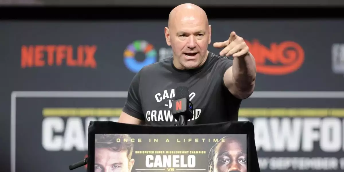 Známý promotér kritizuje platy bojovníků UFC a snahu Dany Whitea změnit box