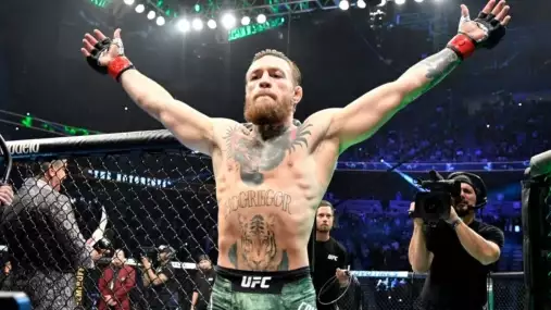 Největší comeback v historii? UFC 329 láme všechny rekordy