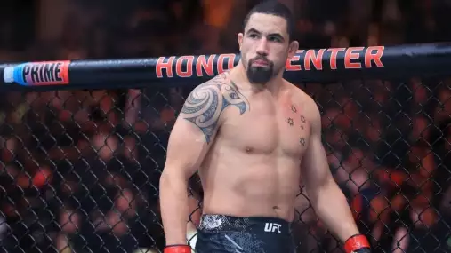 Whittaker míří do polo-těžké váhy! Kdo bude první soupeř?