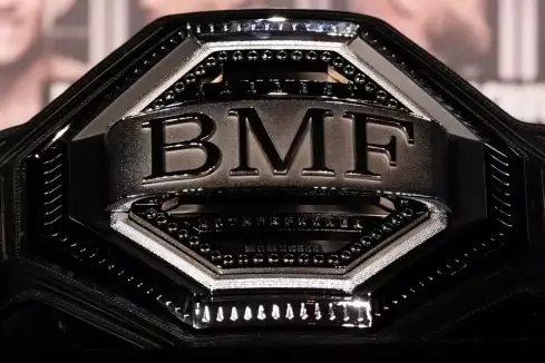 UFC překvapilo fanoušky! Přestup do nové váhy a okamžitě boj o pás