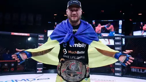 Bývalý šampion Bellatoru zná soupeře pro svou UFC premiéru!