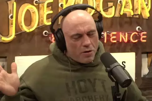 Kterou UFC hvězdu přemlouval Joe Rogan, aby odešla do důchodu? 