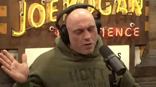Kterou UFC hvězdu přemlouval Joe Rogan, aby odešla do důchodu? 