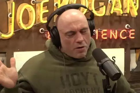 Kterou UFC hvězdu přemlouval Joe Rogan, aby odešla do důchodu? 