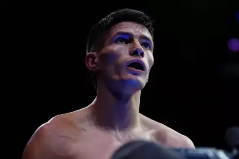 Kletba jménem Dulatov! Dnešní UFC na poslední chvíli přišlo o zápas