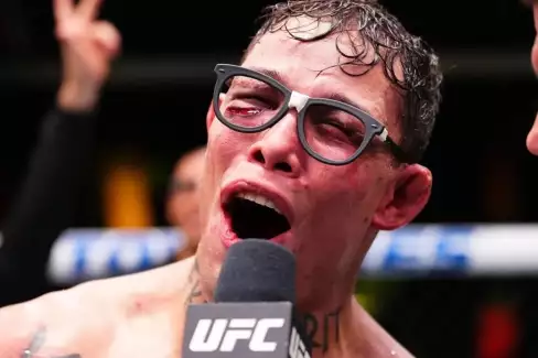 Vedení UFC bohužel Borralha moc nepotěšilo a naopak zvýšilo tlak
