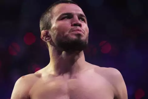 Nurmagomedov míří do dalšího velkého zápasu! V Abú Zabí ho čeká legenda UFC