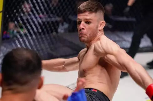 Bod dolů ještě před startem! Jak zvládl Štummer krizovou situaci na KSW 115?